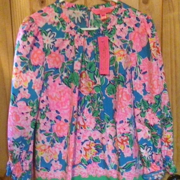 Lilly Pulitzer Tops - Lilly Pulitzer Trista top NWT size large